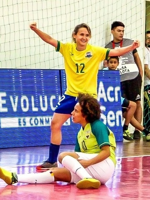 Futsal: Amandinha e Ferrão repetem dobradinha como melhores do