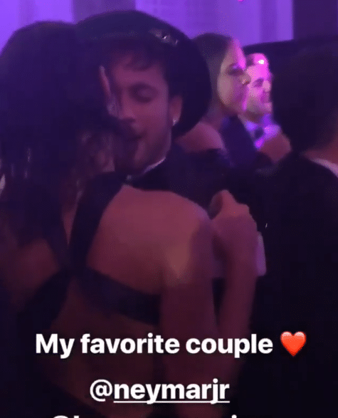 Neymar e Bruna Marquezine dançam durante festa de 26 anos do craque - Reprodução