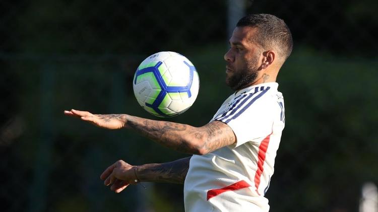 Daniel Alves, do São Paulo - Rubens Chiri / saopaulofc.net - Rubens Chiri / saopaulofc.net