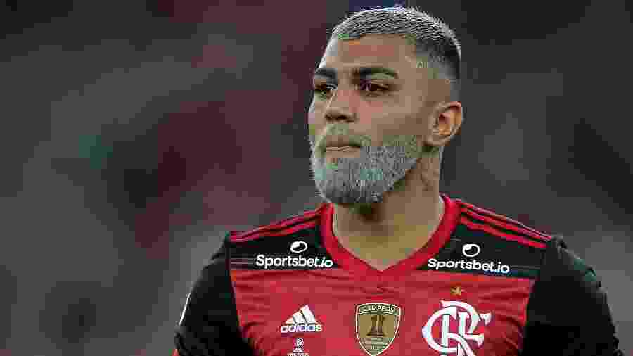 GOOOOLLLLLLLL!!! Com hat-trick Gabigol faz o quarto do Flamengo na partida