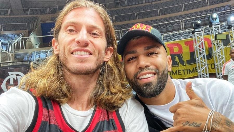 Filipe Luis e Gabigol veem Flamengo e Instituto, no Maracanãzinho - Reprodução/Instagram