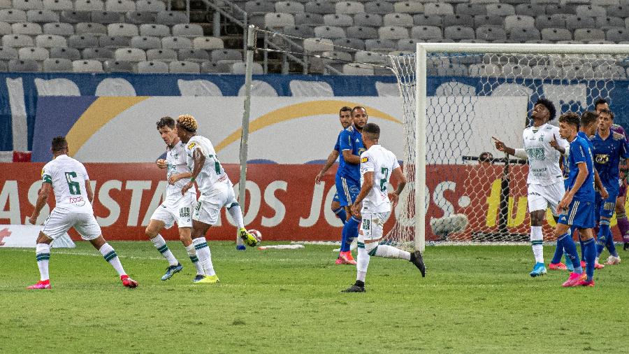 Desde A Queda, Cruzeiro Só Venceu O América-MG Uma Vez Em Seis ...