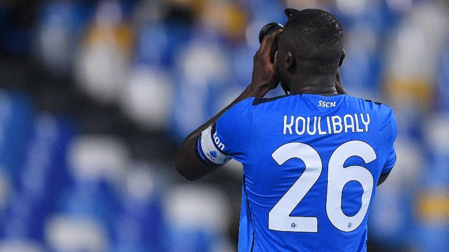 Kalidou Koulibaly se empolgou na comemoração de seu gol pelo Napoli -  NurPhoto/ Colaborador/ Getty Images