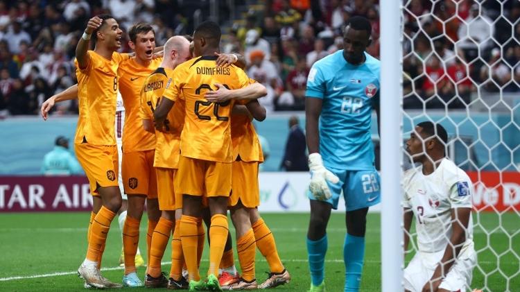 Players celebrate the Netherlands' second goal against Qatar at the World Cup - Chris Brunskill/Fantasista/Getty Images - Chris Brunskill/Fantasista/Getty Images