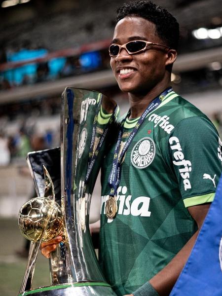 Endrick tem mais um semestre de Palmeiras antes de se transferir para o Real Madrid