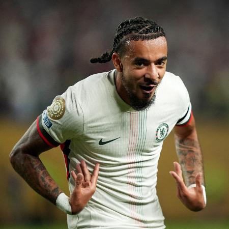 O Chelsea encara o Fluminense amanhã, às 16h (de Brasília), pela semifinal do Mundial de Clubes O Chelsea encara o Fluminense amanhã, às 16h (de Brasília), pela semifinal do Mundial de Clubes