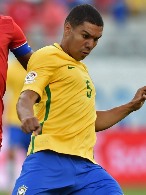 Hector Retamal/AFP Photo