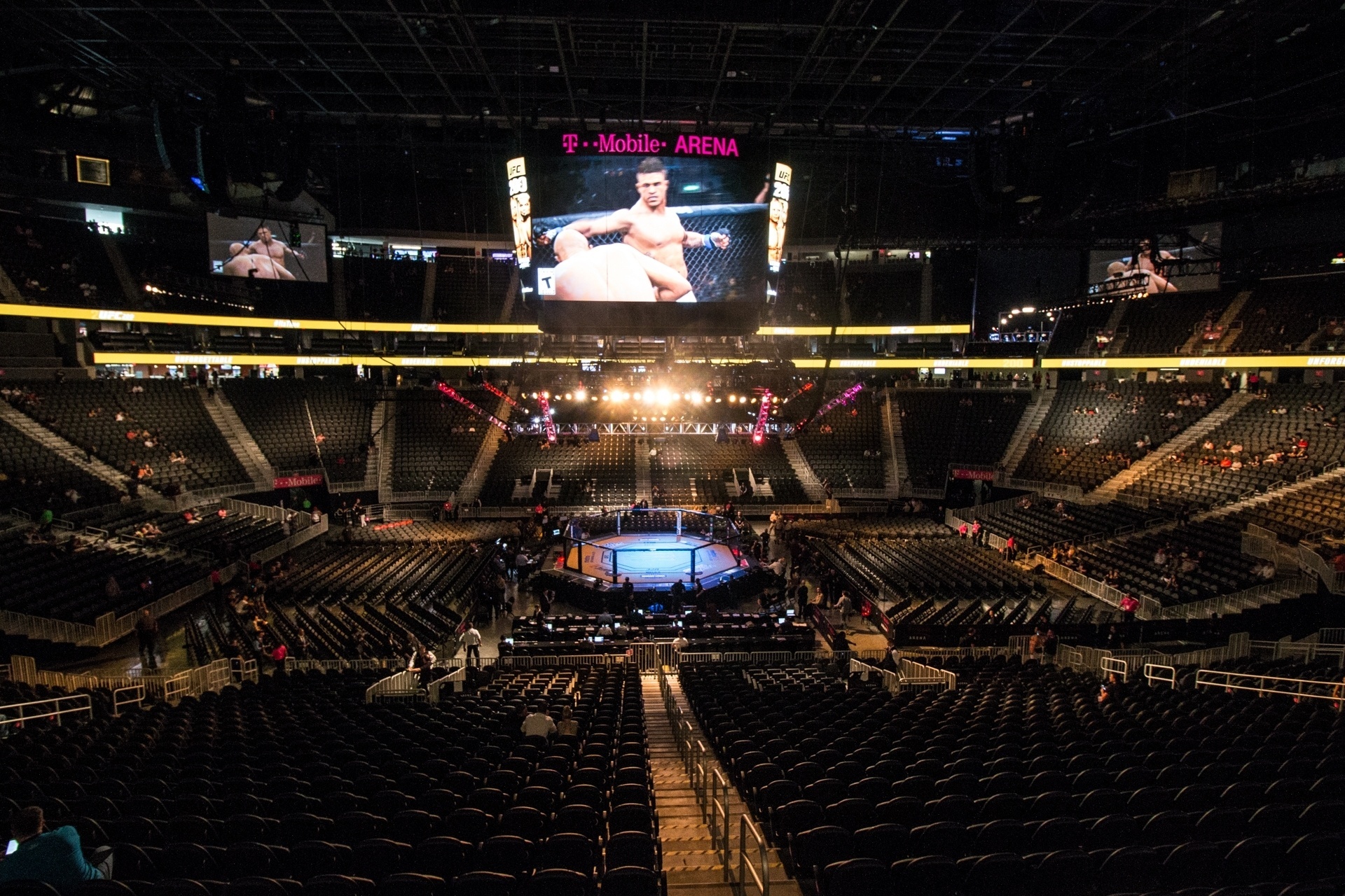 T-Mobile Arena, em Las Vegas, EUA, é o palco do histórico UFC 200, evento que contará com a presença dos brasileiros Anderson Silva, José Aldo e Amanda Nunes - Rigel Salazar/ Ag Fight