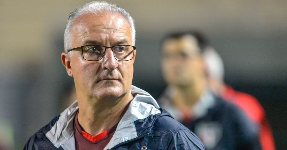 SP 2 X 1 Atlético-PR | Dorival diz que S. Paulo teve Petros e Militão no 'sacrifício' para vencer