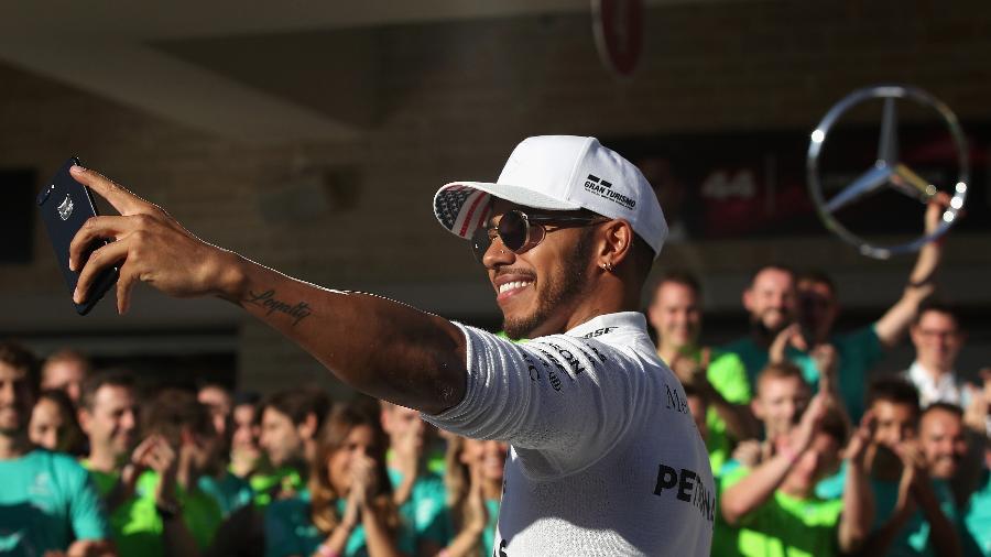 Lewis Hamilton celebra vitória no GP dos EUA - Clive Mason/Getty Images