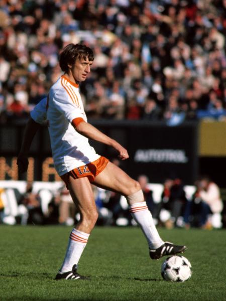 Rob Rensenbrink, da seleção da Holanda, em partida contra a Itália na Copa do Mundo da Argentina, em 1978 - Peter Robinson/PA Images via Getty Images