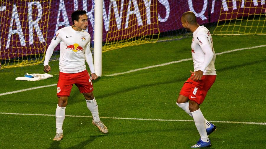 Artur comemora gol marcado pelo Red Bull Bragantino diante do Rosário Central na Copa Sul-Americana - JUAN JOSÈ GARCIA/DIA ESPORTIVO/ESTADÃO CONTEÚDO