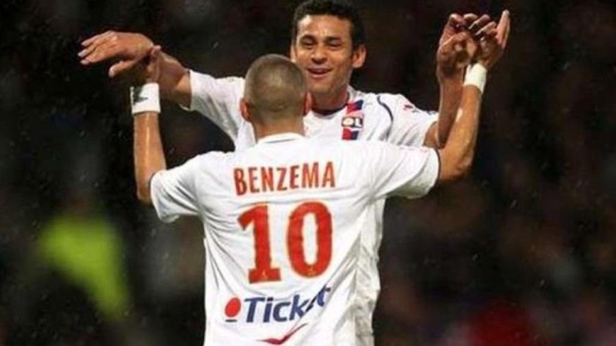 Fred e Benzema jogaram juntos no Lyon entre 2005 e 2009 - Reprodução
