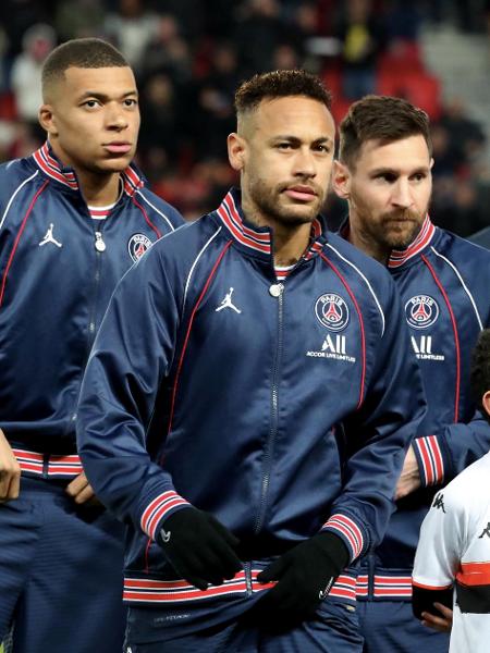 Mbappé, Neymar e Messi antes de jogo do PSG pelo Campeonato Francês - Xavier Laine/Getty Images