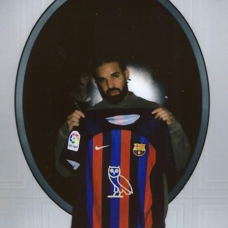 Barcelona vai usar o logo do rapper Drake nas camisas no clássico contra o Real - Reprodução/Barcelona