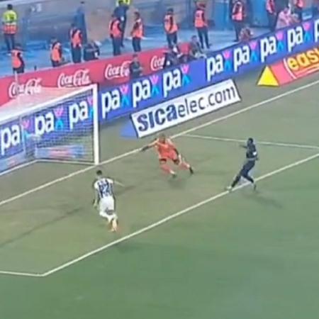 Lautaro Martínez perde gol incrível em amistoso da Argentina contra o Curaçao - Reprodução