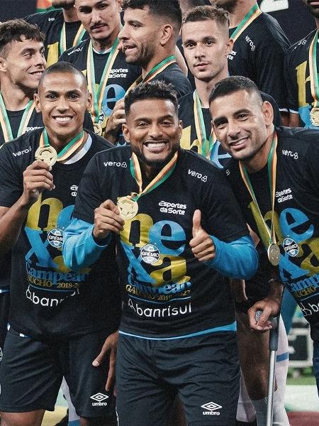 Bruno Alves, Reinaldo e Diego Souza, ex-jogadores do São Paulo, comemoram título Gaúcho com o Grêmio. - Richard Dücker/Grêmio