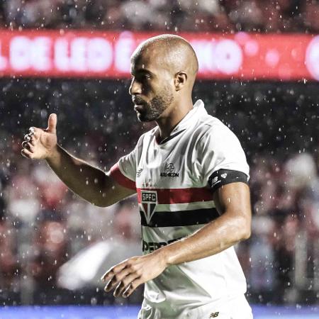 Lucas Moura desfalca o São Paulo na Supercopa