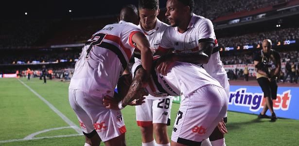 Duelos da Libertadores em São Paulo: datas e transmissão dos jogos.