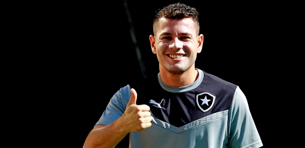 Anderson Aquino é apresentado no Botafogo - Vitor Silva/SSPress/Botafogo - Vitor Silva/SSPress/Botafogo