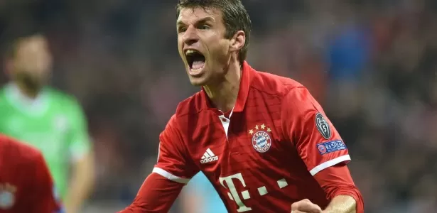 Müller abriu o placar para o Bayern de Munique - AFP / CHRISTOF STACHE - AFP / CHRISTOF STACHE