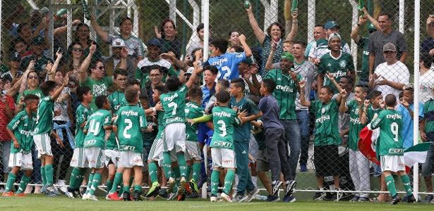 Sub-11 do Palmeiras comemora classificação para a final - Divulgação/Palmeiras