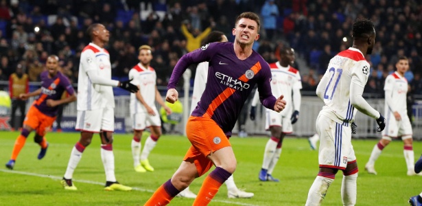 Aymeric Laporte comemora gol de empate do Manchester City diante do Lyon - John Sibley/Reuters - John Sibley/Reuters