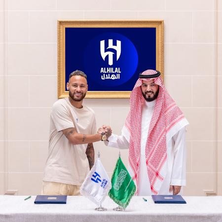 Neymar assina contrato com o Al-Hilal