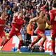 Liverpool vence, rebaixa o Leicester e pode ser campeão inglês sem entrar em campo