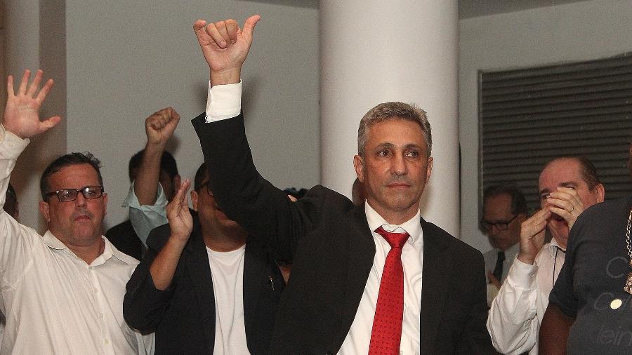 Alexandre Campello comemora sua vitória na eleição do conselho do Vasco - Paulo Fernandes / Flickr do Vasco