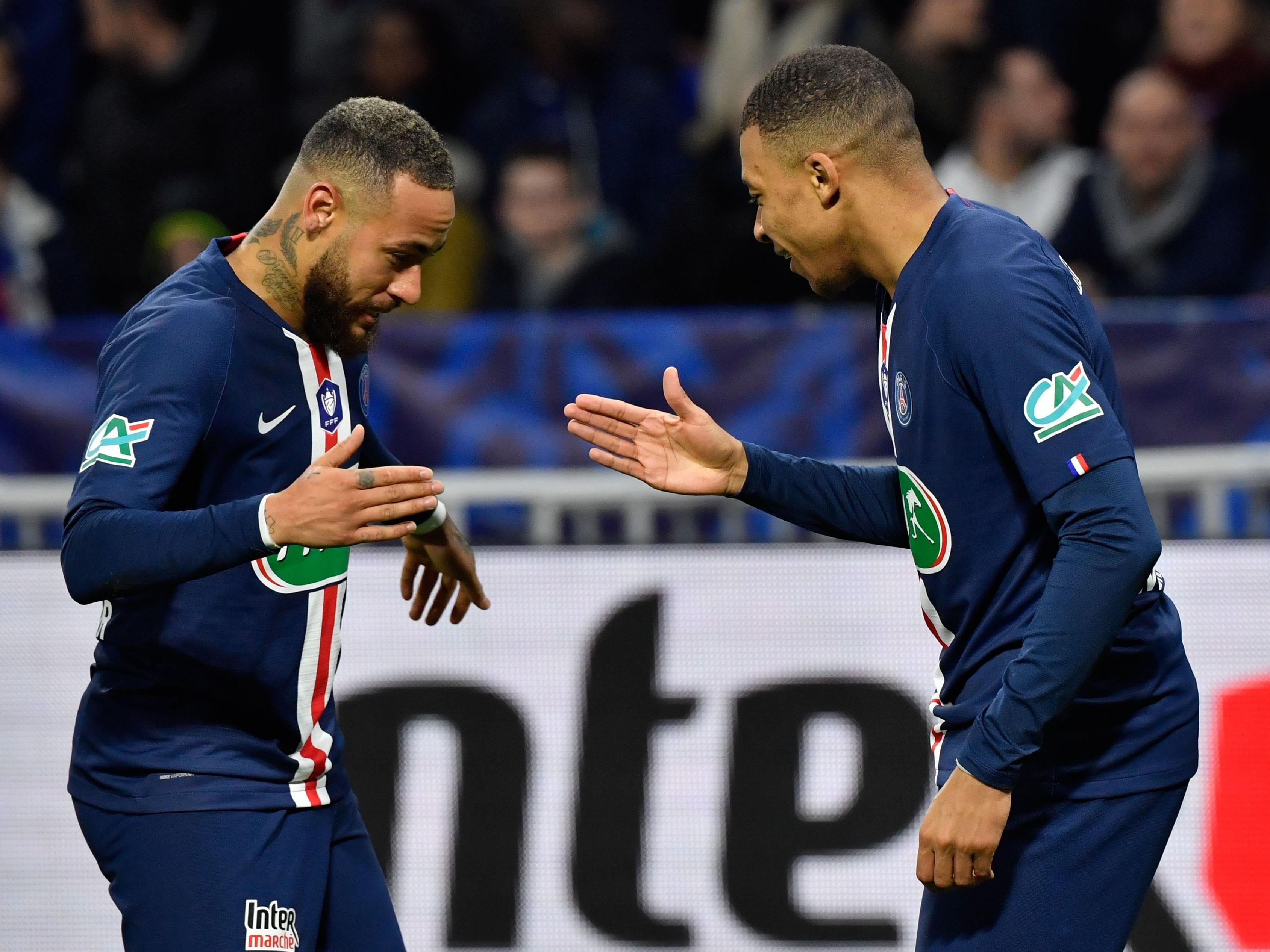 Com lesão na panturrilha, Mbappé vira desfalque da França