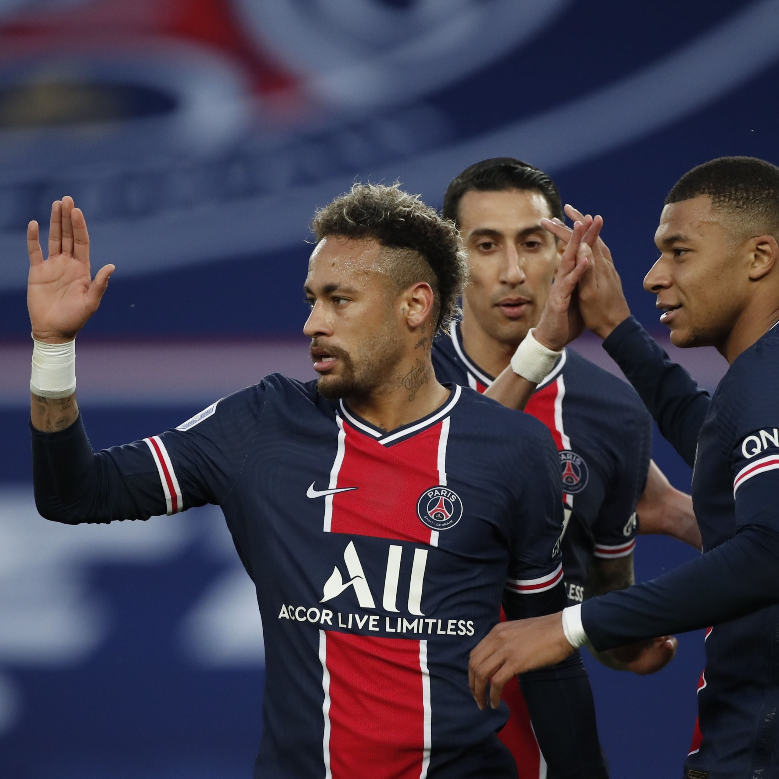 Neymar marca e PSG sai na frente, mas leva empate do Reims no fim