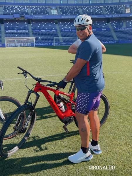 Ronaldo no estádio do Valladolid antes do trajeto de bicicleta - Reprodução/Instagram 