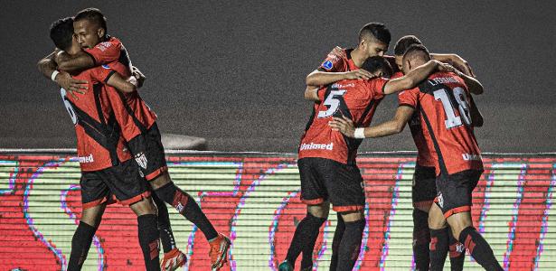 El Atlético-Go derrota a Nacional de Suárez y garantiza al brasileño en la final