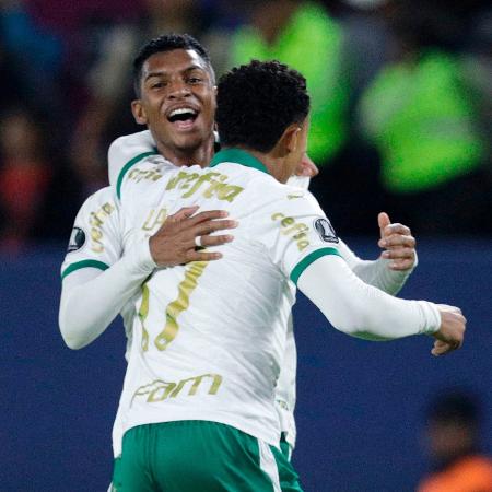 Luis Guilherme, do Palmeiras, comemora seu gol contra o Del Valle, pela Libertadores - Cristina Vega/Reuters