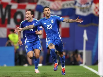 Itália empata com Croácia no fim e avança; Espanha elimina time de Sylvinho