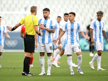 Federação Argentina envia ofício à Fifa após caos em jogo contra Marrocos