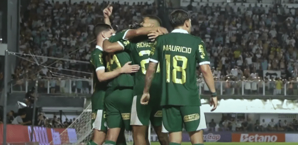 Palmeiras inicia dérbi sem atletas usando numeração tradicional; saiba mais
