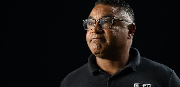 Roger Machado não é mais técnico do São Paulo após queda na Copa do Brasil