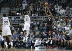 Raptors vencem Bucks e empatam série; Hawks reagem contra Wizards