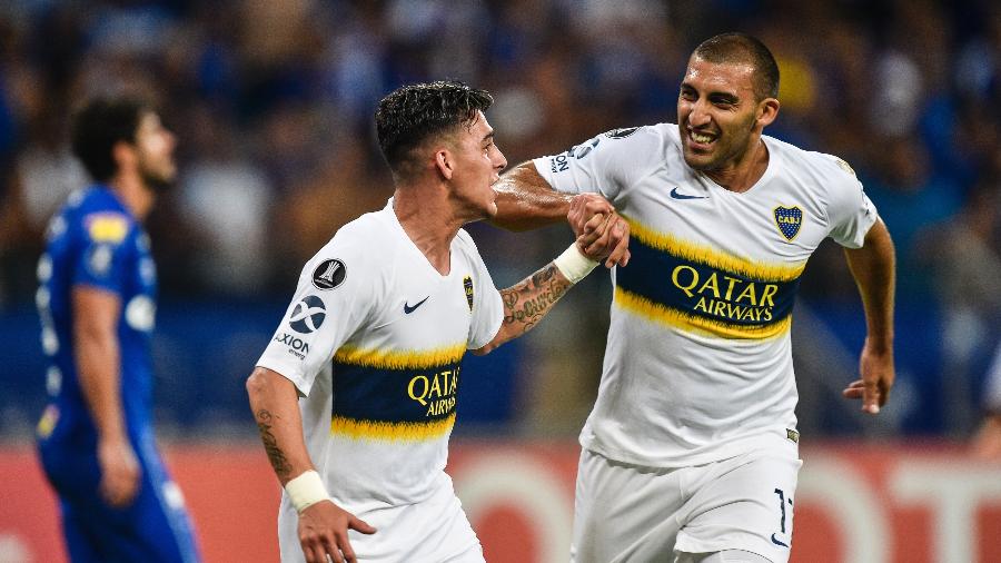Pavon e Ábila comemoram gol da classificação do Boca Juniors sobre o Cruzeiro no Mineirão - Pedro Vilela/Getty Images