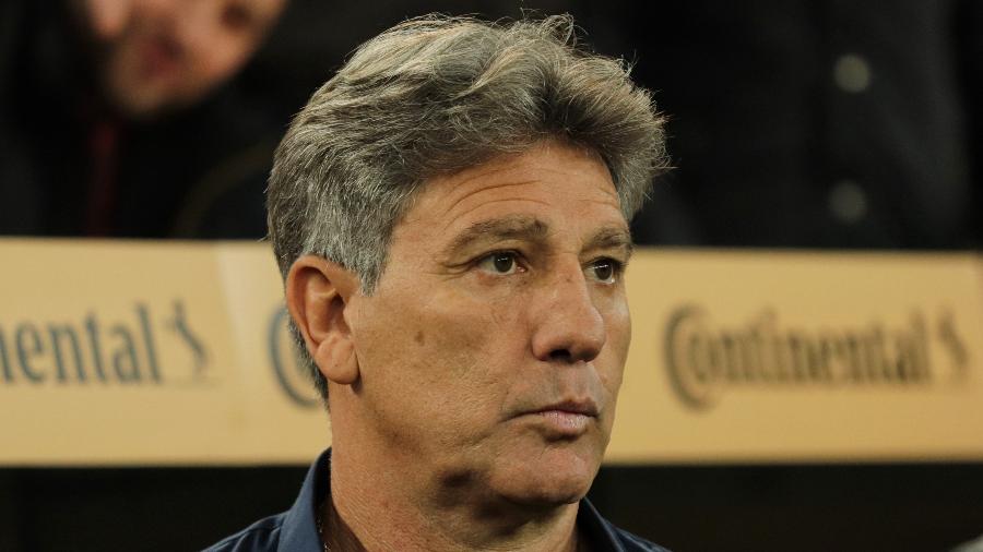 Renato Gaúcho, técnico do Grêmio, tentará corrigir os defeitos do time até a Libertadores - João Vitor Rezende Borba/AGIF