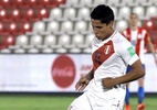 Próximo rival do Brasil, Peru tem quatro jogadores com suspeita de covid-19 - Luis Vera/Getty Images