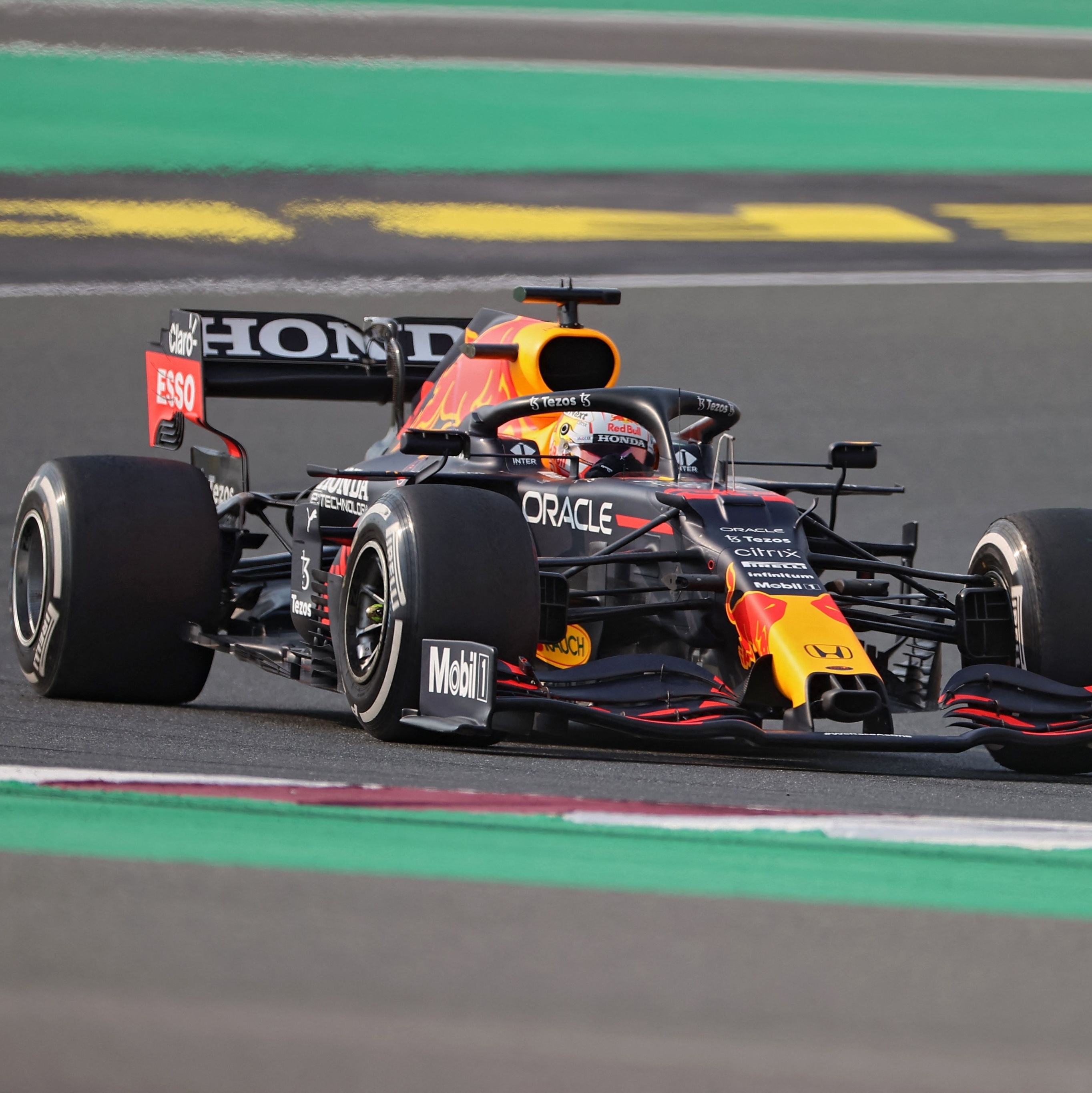 F1: Max Verstappen lidera o primeiro treino livre em Melbourne