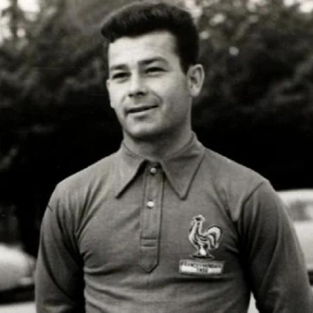 Just Fontaine, autor de 13 gols na Copa do Mundo de 1958, morreu aos 89 anos - Reprodução web