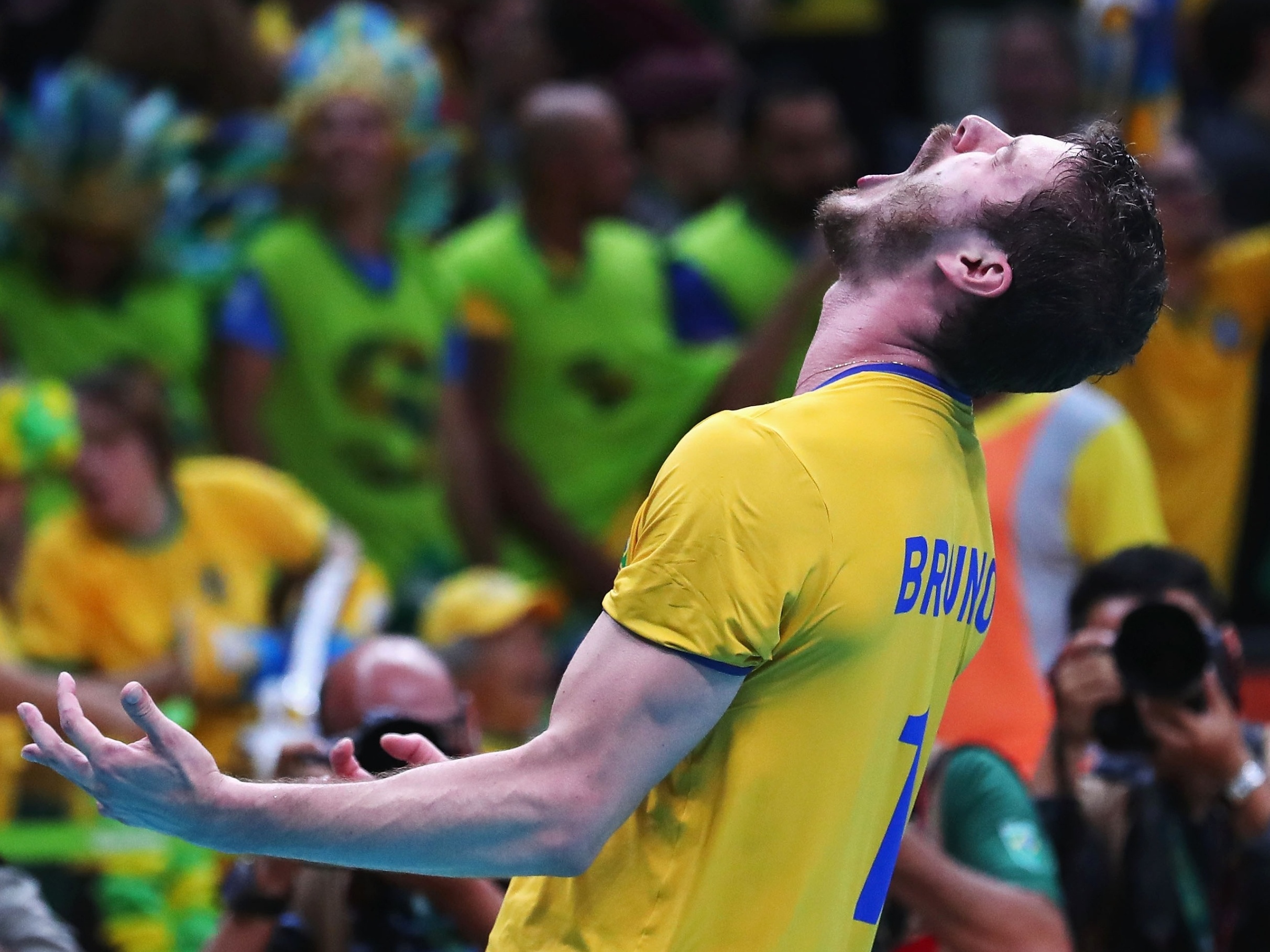 Campeão de tudo, Bruninho planeja volta ao vôlei brasileiro