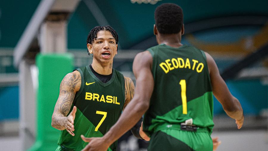 Didi e Gui Deodato pela seleção de basquete no Pan