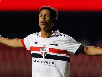 Joia de 80 gols do São Paulo é elo perdido de geração Endrick no Palmeiras