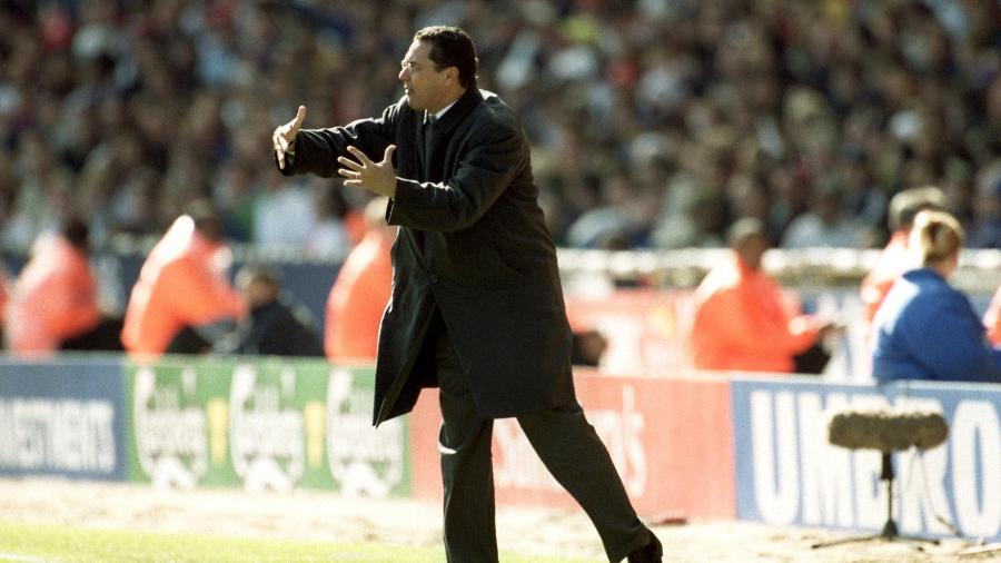 Maior derrota da seleção brasileira até ontem era um 3 a 0 contra o Chile, em 2000, quando Vanderlei Luxemburgo era o técnico Maior derrota da seleção brasileira até ontem era um 3 a 0 contra o Chile, em 2000, quando Vanderlei Luxemburgo era o técnico