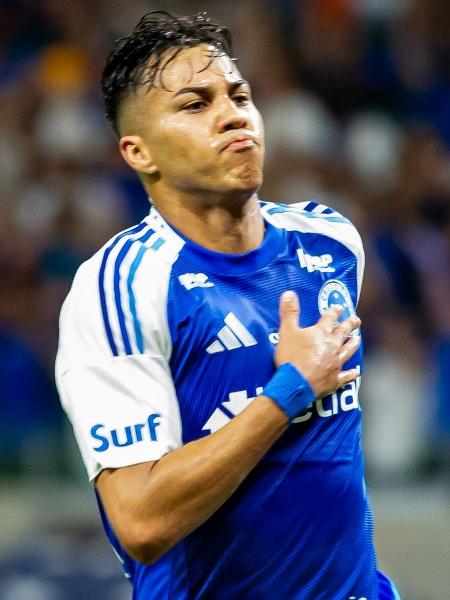 Kaio Jorge comemora gol marcado pelo Cruzeiro contra o Bahia no Brasileirão
